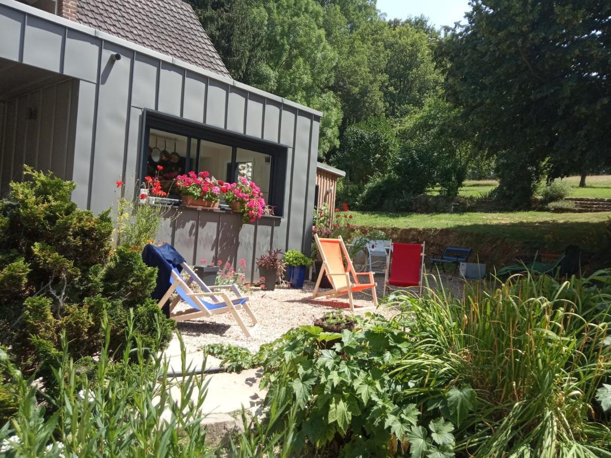 Le Clos Du Buisson Saint-Julien-de-la-Liegue Exterior foto